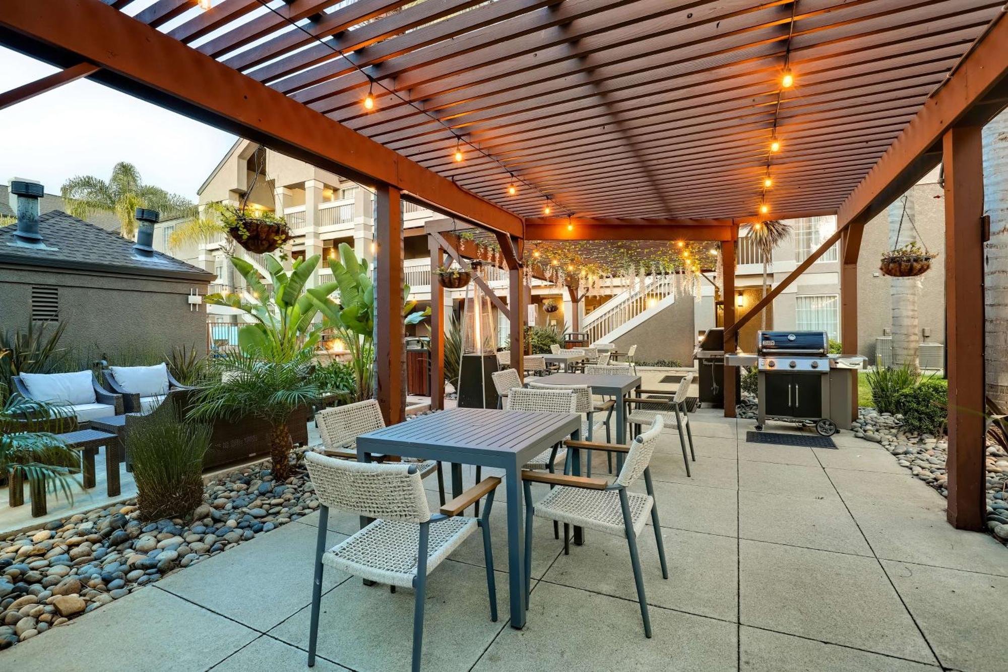 Sonesta Es Suites Sunnyvale Exterior photo
